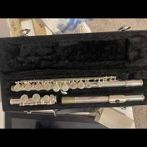 Bundy flute